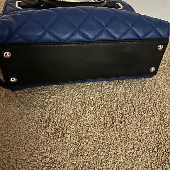 Michael Kors Hamilton tote (Rare) - Picture 2 of 13